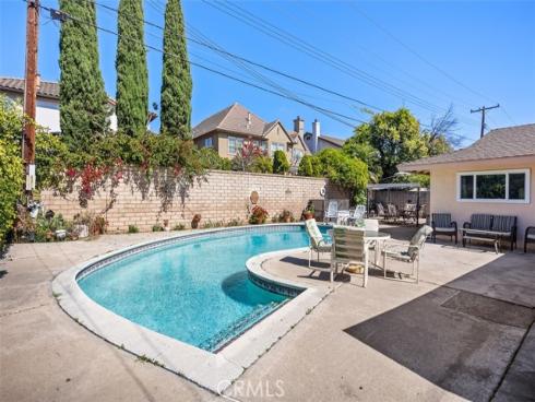 2823 N Flower   Street, Santa Ana, CA