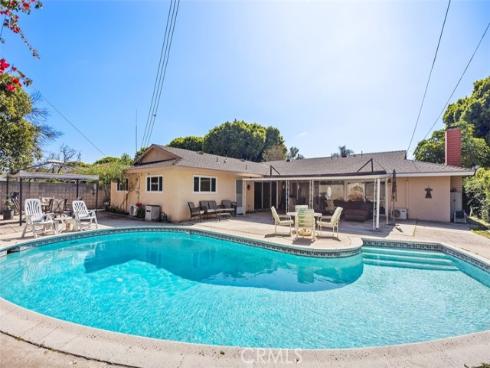 2823 N Flower   Street, Santa Ana, CA