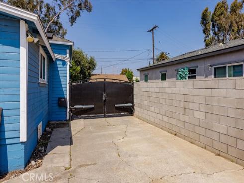 1033 N Custer   Street, Santa Ana, CA