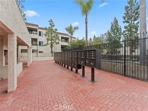 600 W 3rd  B307  Street, Santa Ana, CA