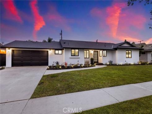 2104 N Greenbrier   Street, Santa Ana, CA