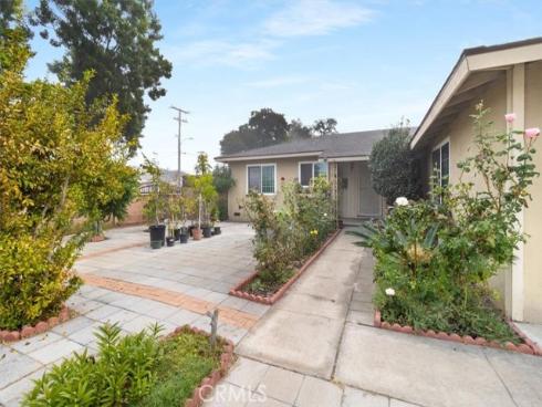 913 S Laurel   Street, Santa Ana, CA