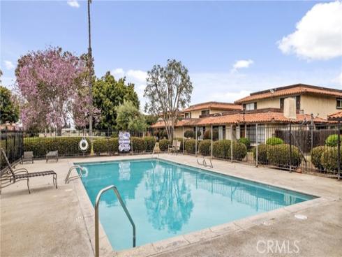 3947 W Mcfadden  D  Avenue, Santa Ana, CA