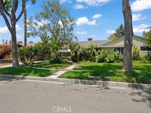 1227 W Marion   Way, Santa Ana, CA