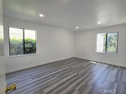 600 W 3rd  C202  Street, Santa Ana, CA