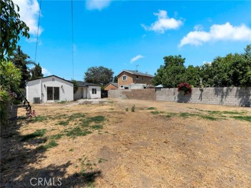 2530  Huckleberry   Road, Santa Ana, CA