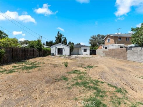 2530  Huckleberry   Road, Santa Ana, CA