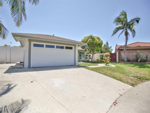 822 E Borchard   Avenue, Santa Ana, CA