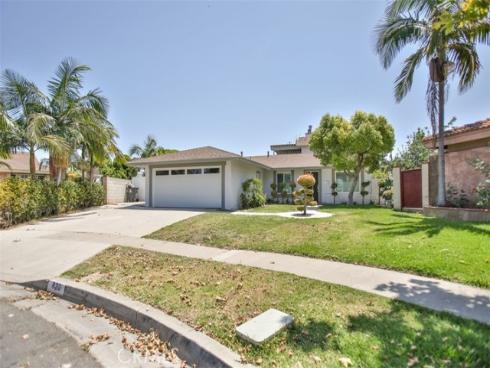 822 E Borchard   Avenue, Santa Ana, CA