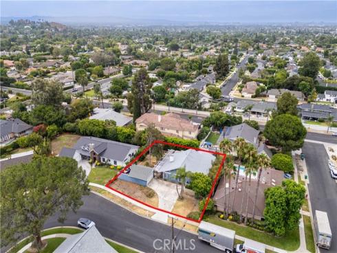 1242  Flaminian   Way, Santa Ana, CA