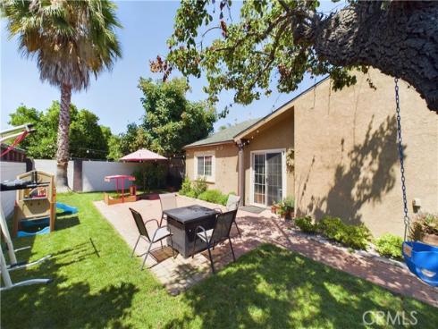 2647  Monte Carlo  40  Drive, Santa Ana, CA