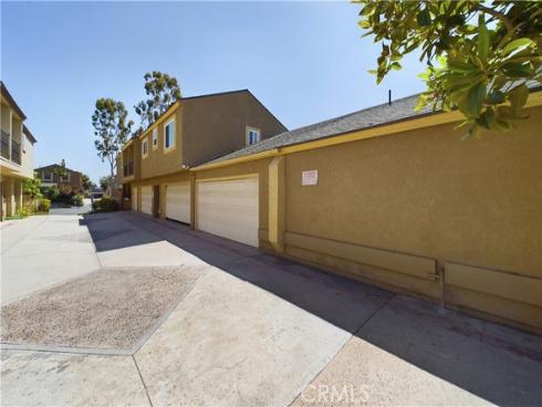 2647  Monte Carlo  40  Drive, Santa Ana, CA