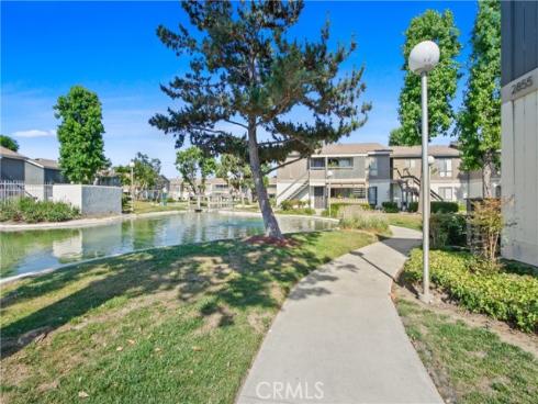 2843 S Fairview  A  Street, Santa Ana, CA