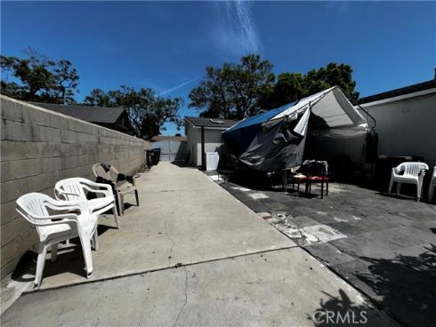 1910  Monica   Lane, Santa Ana, CA