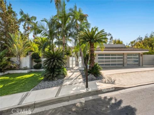 10255  Overhill   Drive, Santa Ana, CA