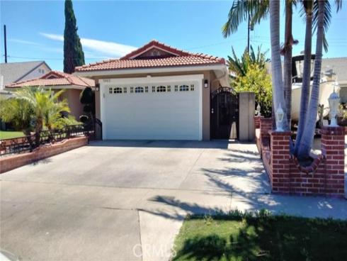 5402 W Ballast   Avenue, Santa Ana, CA