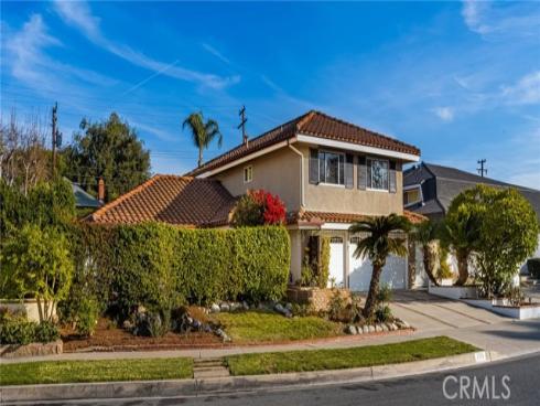 2105  Millwood   Street, Santa Ana, CA