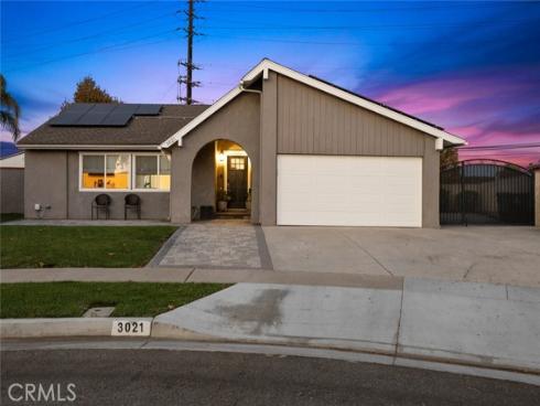 3021 S Olive   Street, Santa Ana, CA