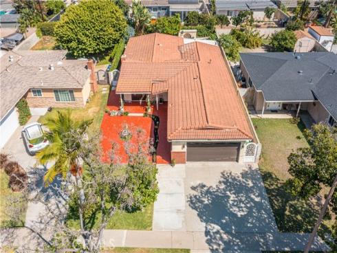 813 N Mantle   Lane, Santa Ana, CA