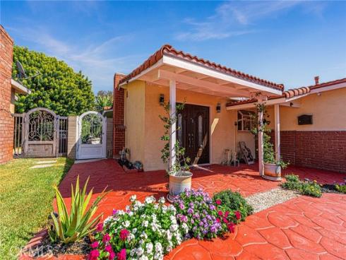 813 N Mantle   Lane, Santa Ana, CA