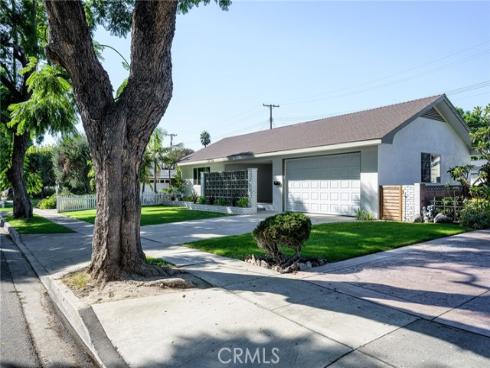 1011 W Orange   Road, Santa Ana, CA