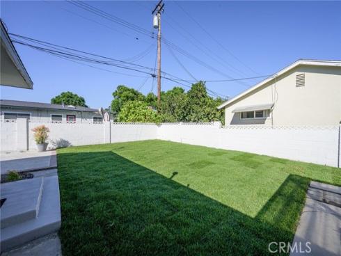 1011 W Orange   Road, Santa Ana, CA