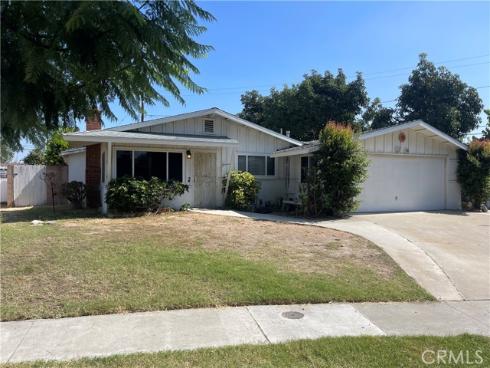 1009 S Driftwood   Drive, Santa Ana, CA