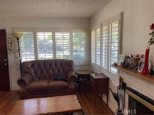 1009 S Driftwood   Drive, Santa Ana, CA