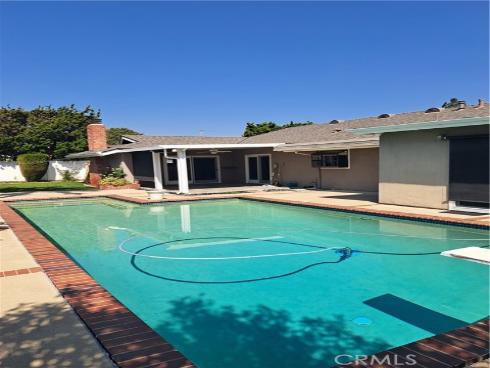 1212  Appian   Way, Santa Ana, CA