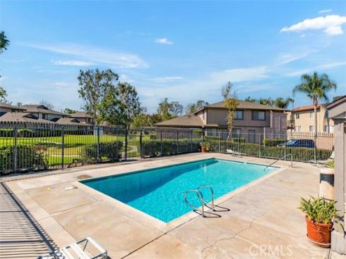 1731  Normandy  D  Place, Santa Ana, CA