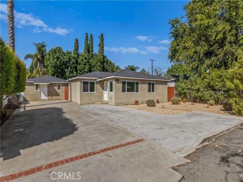 13451  Oak   Lane, Santa Ana, CA