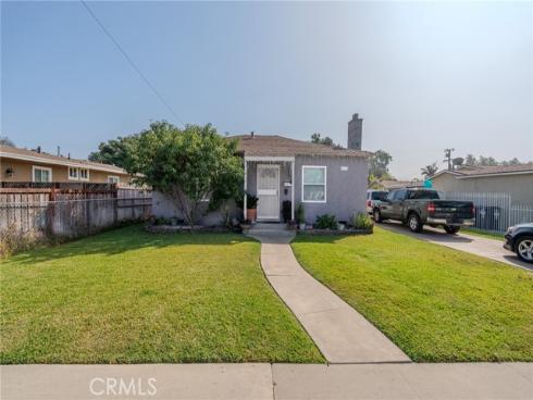 2033  Cypress   Avenue, Santa Ana, CA