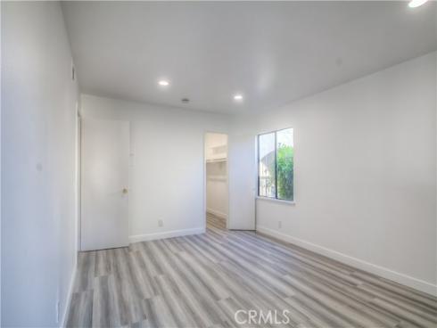 600 W 3rd  C202  Street, Santa Ana, CA