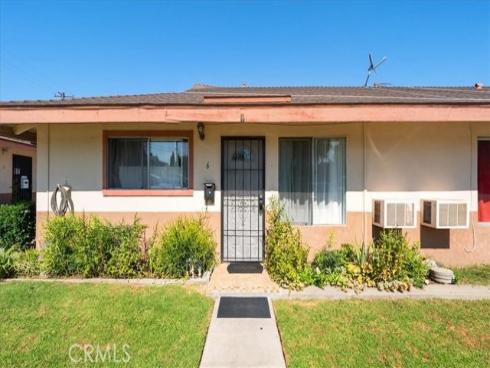 2500 S Salta  6  Street, Santa Ana, CA