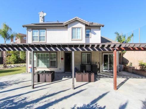 700 W Pepper Tree   Lane, Santa Ana, CA