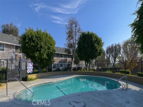 1507 S Raitt  83  Street, Santa Ana, CA