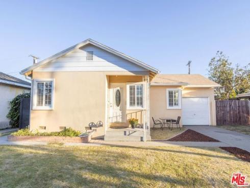 1209  Carlton   Place, Santa Ana, CA