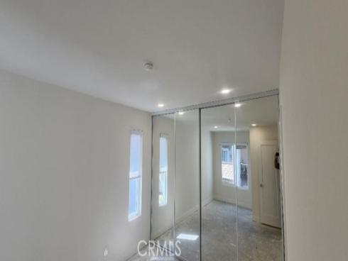 2511 W Sunflower P6 Avenue, Santa Ana, CA