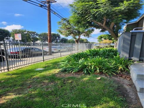 2859 S Fairview  B  Street, Santa Ana, CA