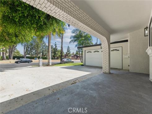 1118  Mabury   Street, Santa Ana, CA