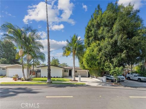 1118  Mabury   Street, Santa Ana, CA