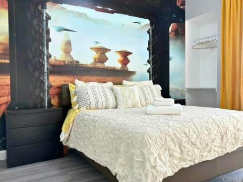 177 E City Place Drive, Santa Ana, CA