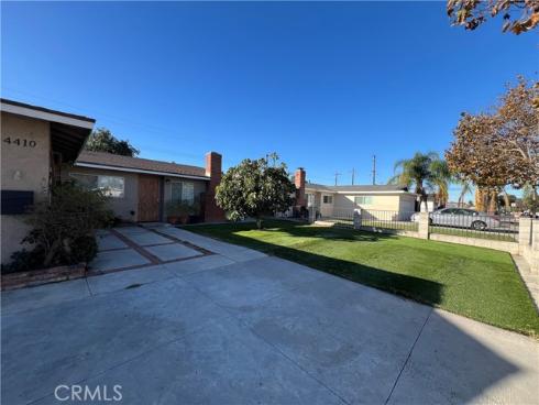 4410  Roosevelt   Avenue, Santa Ana, CA