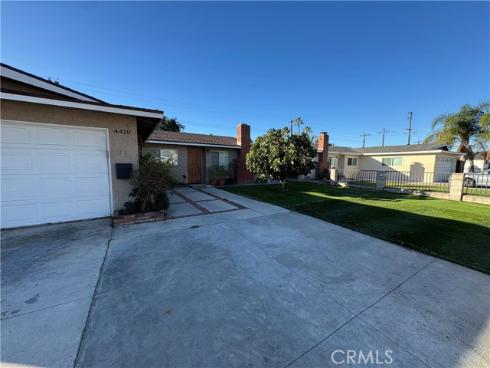 4410  Roosevelt   Avenue, Santa Ana, CA