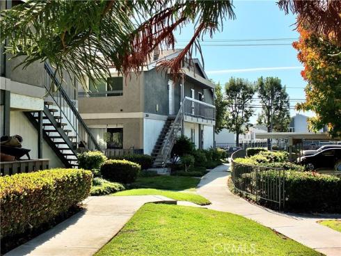 2859 S Fairview  H  Street, Santa Ana, CA