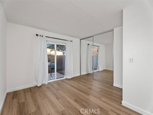 1400 W Warner  5  Avenue, Santa Ana, CA