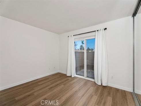 1400 W Warner  5  Avenue, Santa Ana, CA