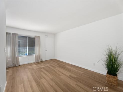 1400 W Warner  5  Avenue, Santa Ana, CA