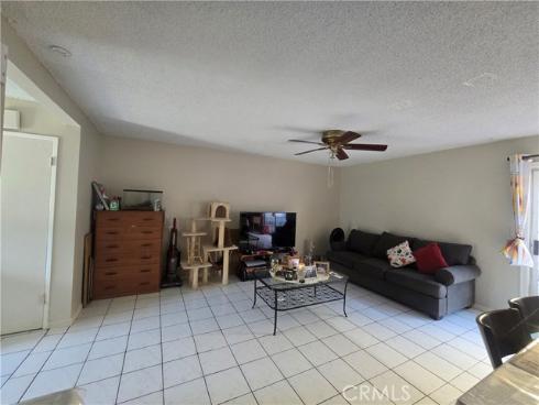 624 S Sullivan 6D Street, Santa Ana, CA