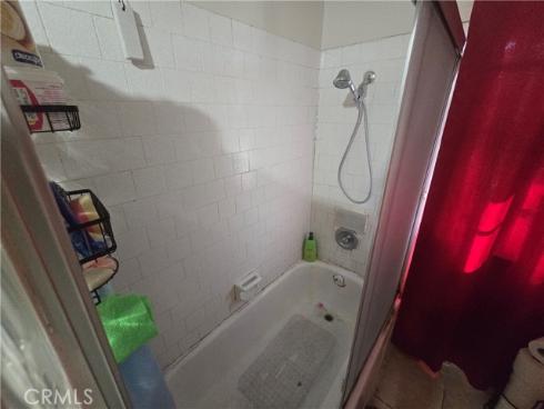 624 S Sullivan 6D Street, Santa Ana, CA